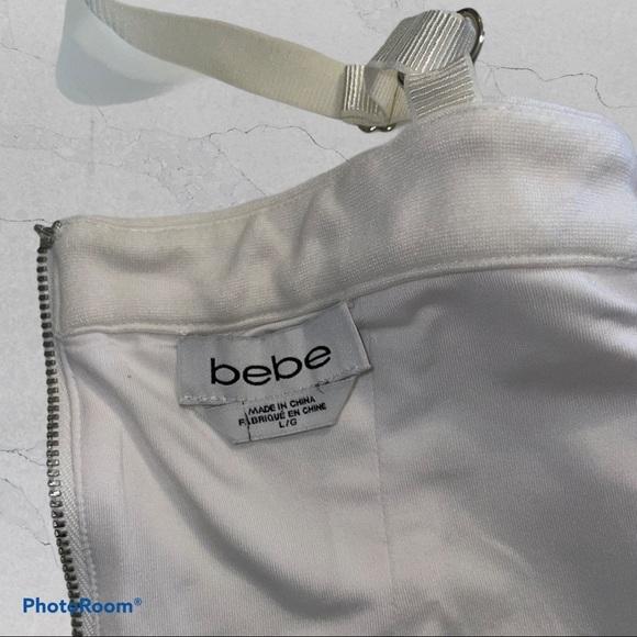 Bebe  white cold shoulder top - Picture 5 of 5